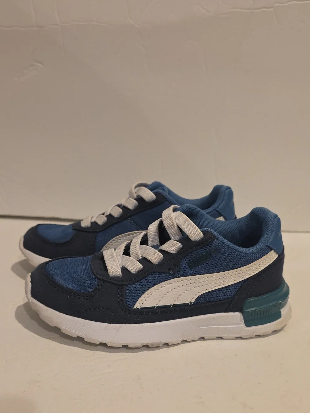 Boys PUMA Graviton Sneakers Size 11 US Blue New Without Box $55 MSRP 79.99